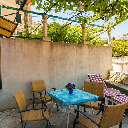 Apartment& Room Lukre / Apartment Lukre With Terrace Ragusa Esterno foto