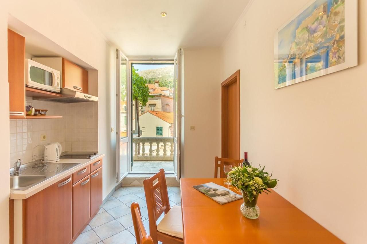 Apartment& Room Lukre / Apartment Lukre With Terrace Ragusa Esterno foto