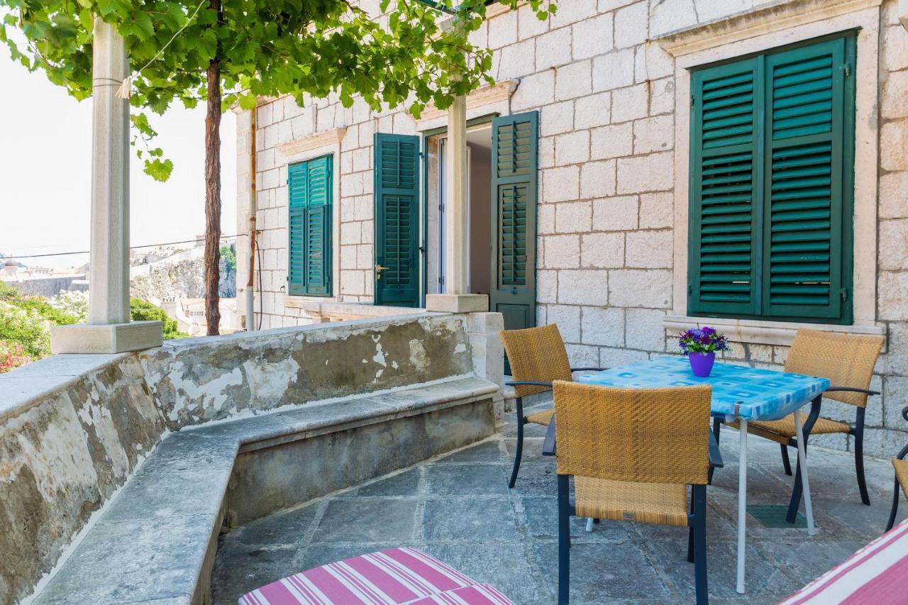 Apartment& Room Lukre / Apartment Lukre With Terrace Ragusa Esterno foto